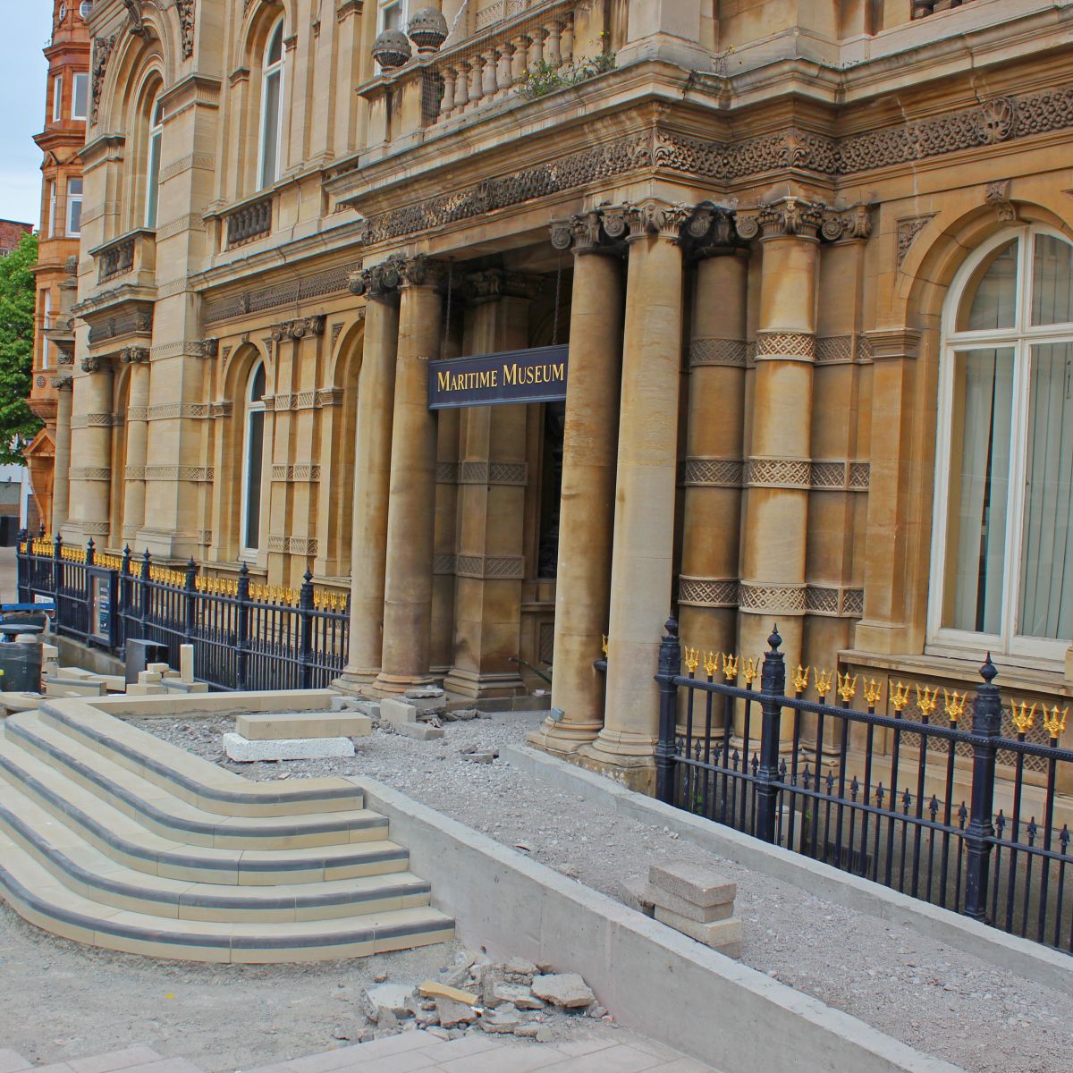 A new entrance will be installed at Hull Maritime Museum as part of major improvements